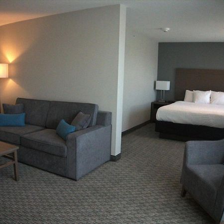 Brookstone Inn & Suites Fort Dodge Kültér fotó