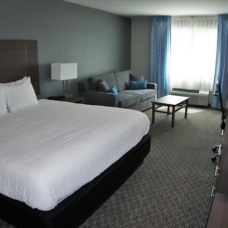 Brookstone Inn & Suites Fort Dodge Kültér fotó